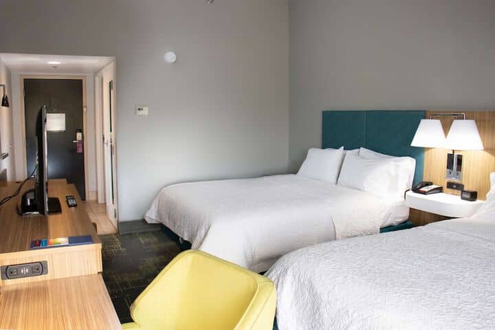 Room 4 of 26