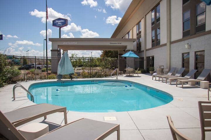 Pool 17 of 26